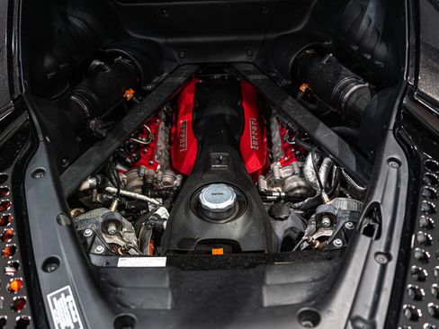 Used 2021 Ferrari SF90 Stradale image 66