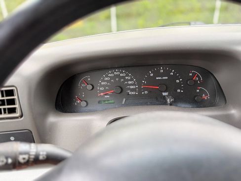 Used 2004 Ford F250 XLT AWD/4WD image 19