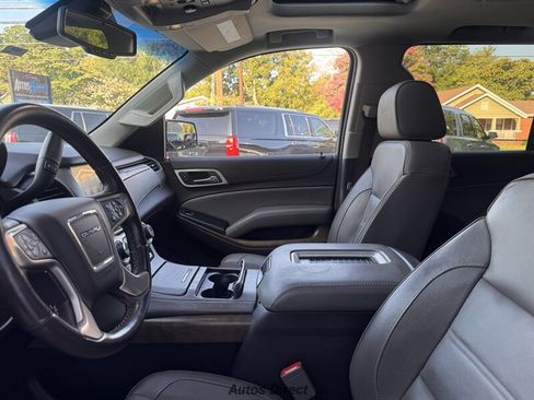 Used 2020 GMC Yukon Denali w/ Denali Ultimate Package AWD/4WD image 18