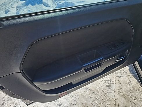 Used 2014 Dodge Challenger SXT w/ Super Sport Group (SS/T) image 16