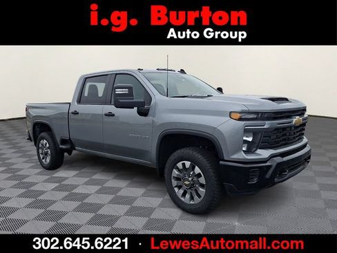 New 2026 Chevrolet Silverado 2500 Custom w/ Custom Value Package AWD/4WD image 1