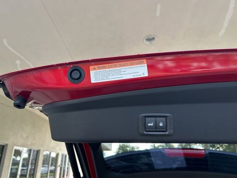 New 2025 Mitsubishi Outlander SE image 33