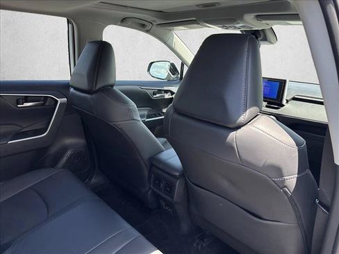 Used 2025 Toyota RAV4 XLE Premium FWD image 22