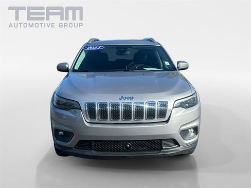 Used 2021 Jeep Cherokee Latitude Lux image 2
