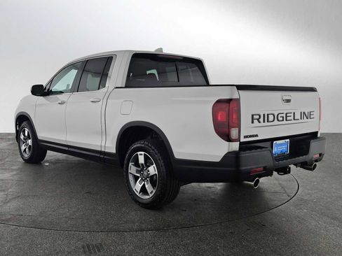 Certified 2025 Honda Ridgeline RTL image 5