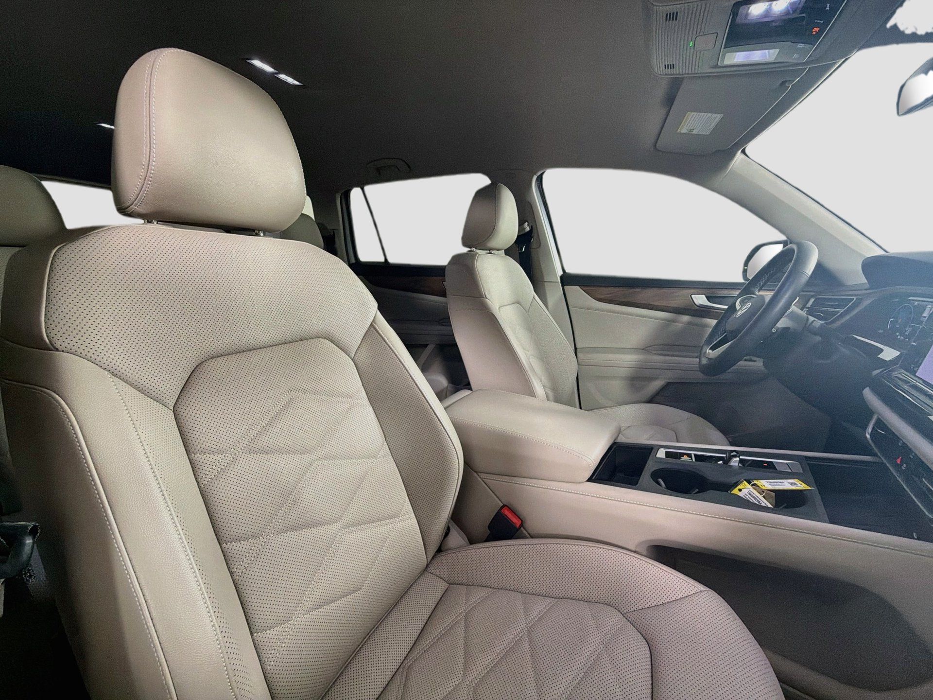 Certified 2024 Volkswagen Atlas SE FWD image 28