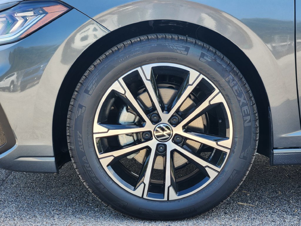 New 2027 Volkswagen Jetta Sport FWD image 8