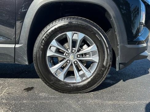 Used 2025 Chevrolet Equinox LT image 29