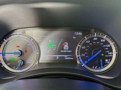 Used 2022 Toyota Highlander XLE image 17