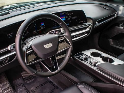 Used 2024 Cadillac Lyriq Tech w/ Driver Assist Package AWD/4WD image 16
