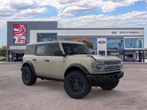 New 2026 Ford Bronco Badlands AWD/4WD image 7