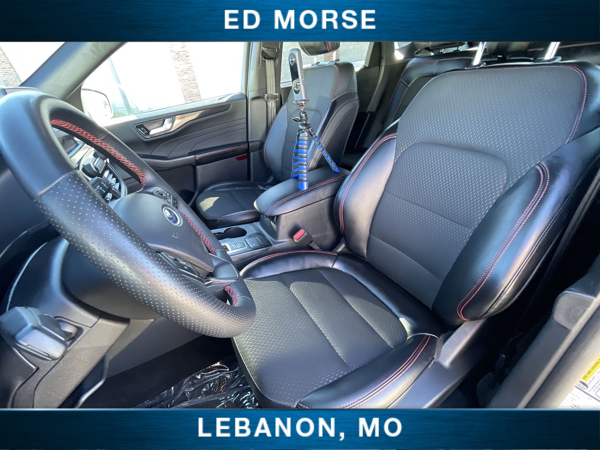 Used 2025 Ford Escape ST-Line AWD/4WD image 18