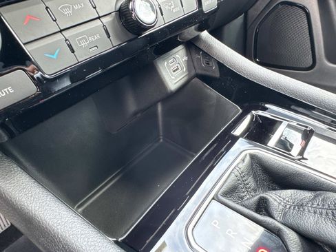 New 2026 Jeep Compass Latitude image 23