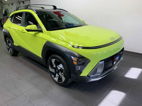 Used 2024 Hyundai Kona Limited image 2