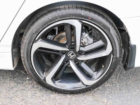 Used 2022 Honda Accord Sport image 12