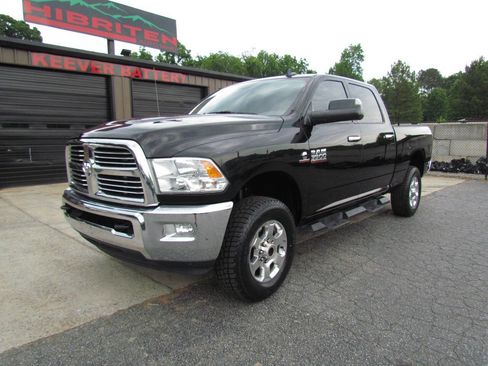 Used 2018 RAM 3500 Big Horn AWD/4WD image 2