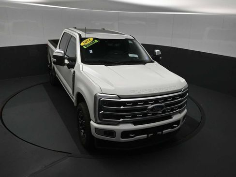 Used 2024 Ford F250 Platinum AWD/4WD image 19