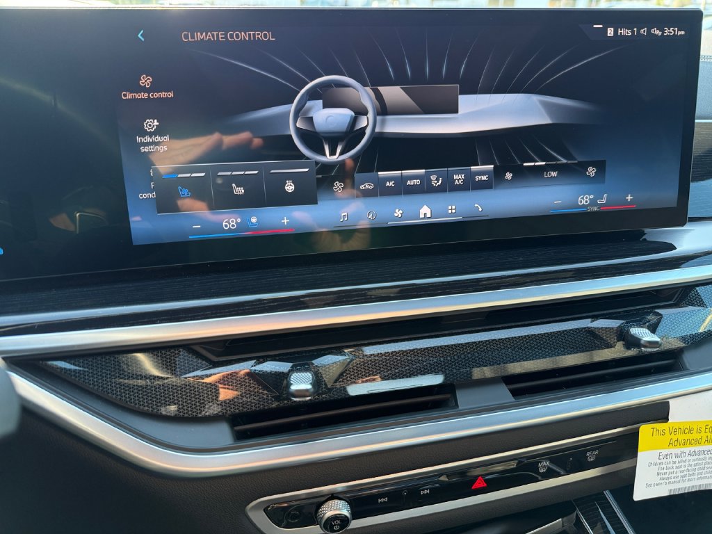 Certified 2026 BMW X5 xDrive50e w/ M Sport Package AWD/4WD image 24
