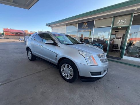 Used 2012 Cadillac SRX Luxury AWD/4WD image 3