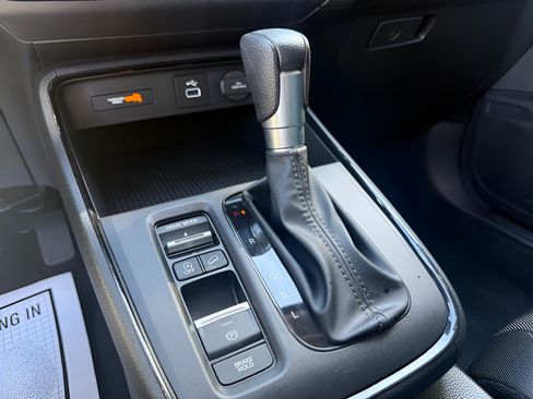 Certified 2024 Honda CR-V LX image 40