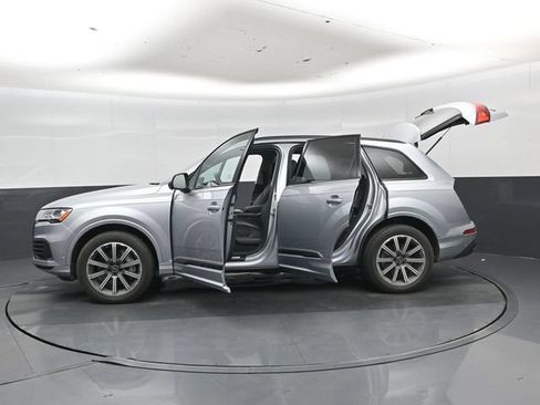 Used 2023 Audi Q7 2.0T Premium Plus w/ Premium Plus Package AWD/4WD image 53