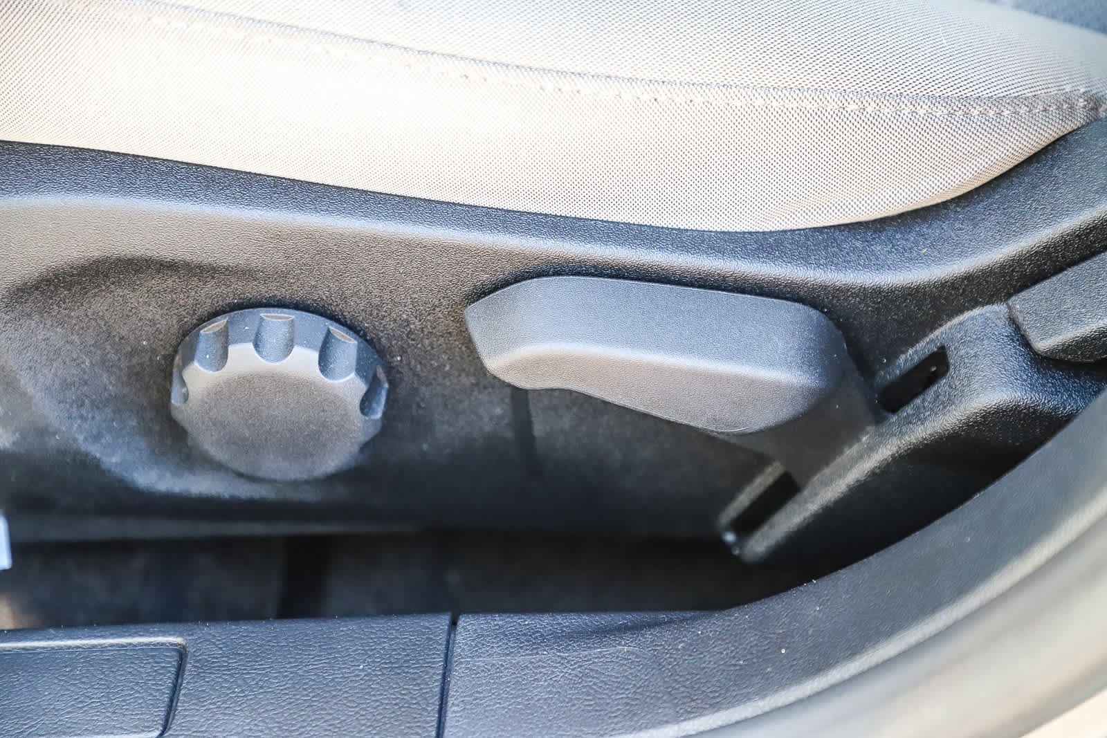 Used 2017 Ford Fusion S FWD image 20