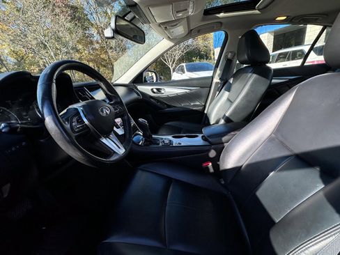 Used 2021 INFINITI Q50 Luxe image 15