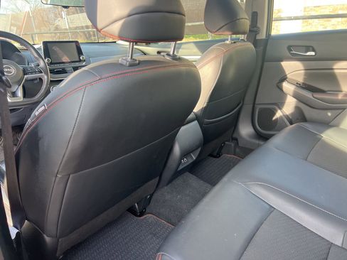 Used 2023 Nissan Altima 2.5 SR image 13