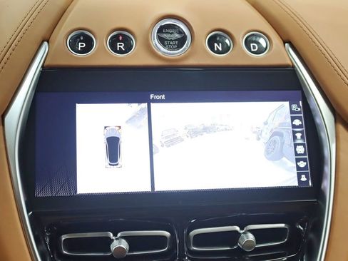 Used 2023 Aston Martin DBX AWD/4WD image 22