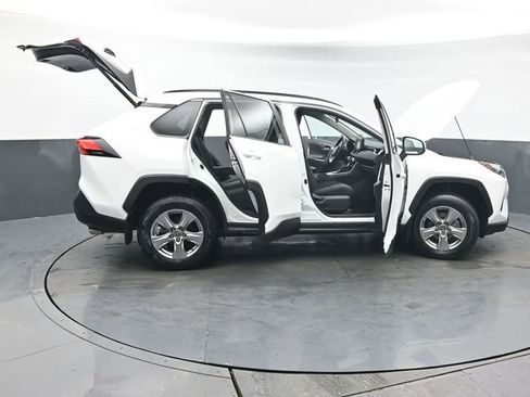 Certified 2022 Toyota RAV4 XLE w/ Convenience Package image 53
