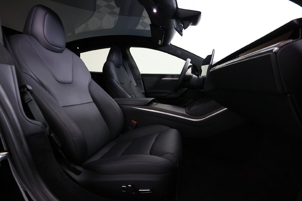 Used 2026 Tesla Model S AWD/4WD image 10