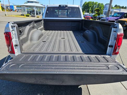 New 2026 RAM 3500 Laramie w/ Sport Appearance Package AWD/4WD image 11
