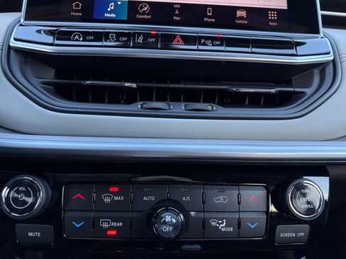 New 2026 Jeep Compass Limited w/ Sun, Sound & Navigation Group image 29