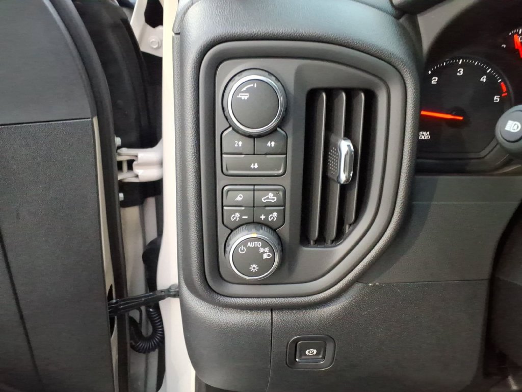 New 2026 Chevrolet Silverado 2500 Custom w/ Custom Value Package AWD/4WD image 25