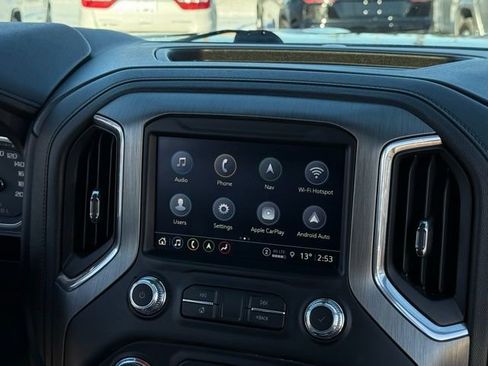 Used 2023 GMC Sierra 2500 Denali w/ Denali Black Diamond Edition image 20