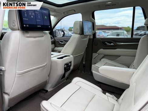 Used 2021 GMC Yukon Denali w/ Denali Premium Package AWD/4WD image 38