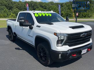 Used 2025 Chevrolet Silverado 2500 LTZ w/ LTZ Plus Package AWD/4WD video 1