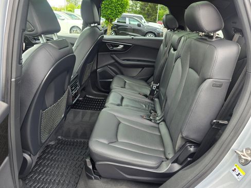 Used 2023 Audi Q7 2.0T Premium Plus AWD/4WD image 18