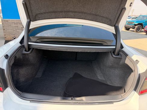 Used 2022 Dodge Charger Scat Pack image 38