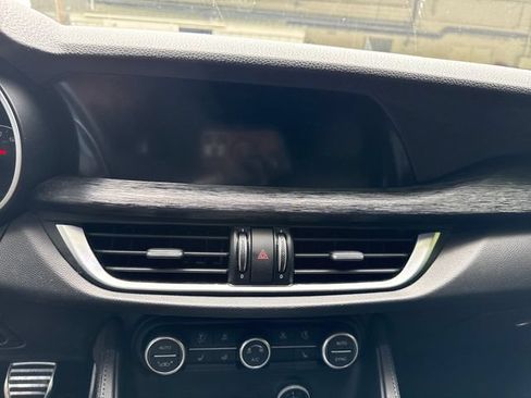 Used 2023 Alfa Romeo Stelvio Sprint AWD/4WD image 20