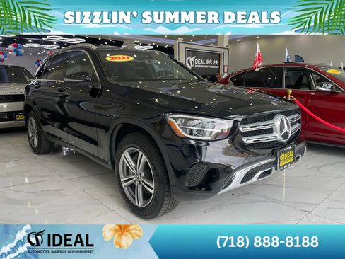 Used 2021 Mercedes-Benz GLC 300 4MATIC image 1