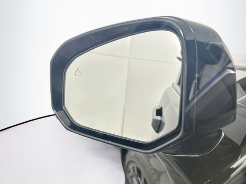 Used 2025 Hyundai Santa Fe Calligraphy FWD image 16
