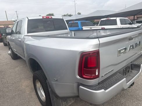 Used 2026 RAM 3500 Laramie AWD/4WD image 6