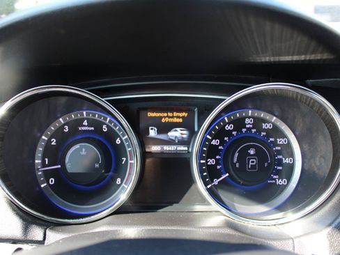 Used 2014 Hyundai Sonata SE FWD image 21