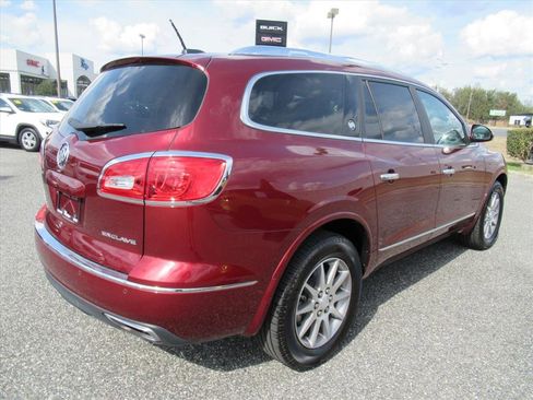 Used 2017 Buick Enclave Leather image 7