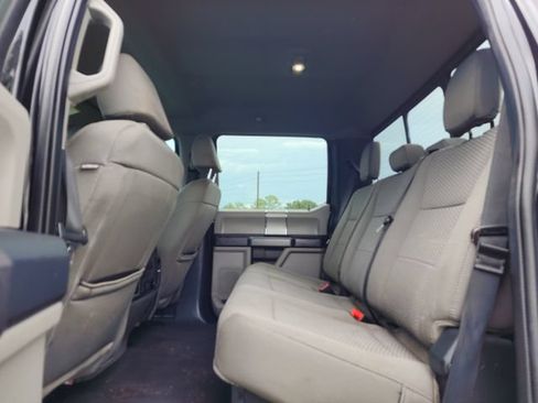 Used 2022 Ford F250 XLT w/ XLT Premium Package AWD/4WD image 16
