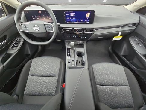 New 2026 Nissan Sentra SV FWD image 20