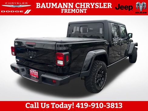 Used 2022 Jeep Gladiator Sport AWD/4WD image 9