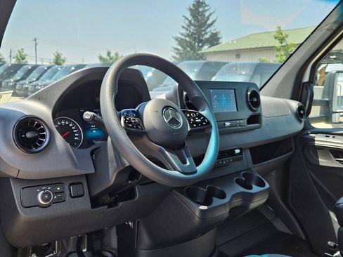 New 2024 Mercedes-Benz Sprinter 3500 image 15