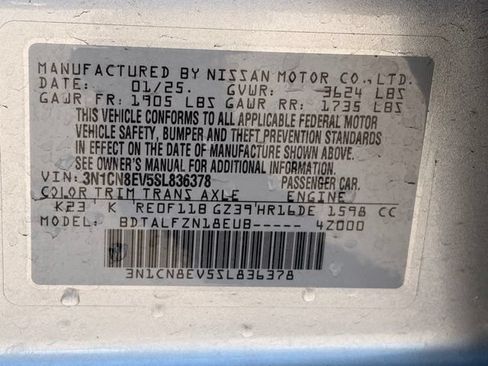 Used 2025 Nissan Versa SV FWD image 20